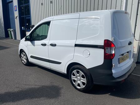 FORD TRANSIT COURIER 1.5 TDCi Trend