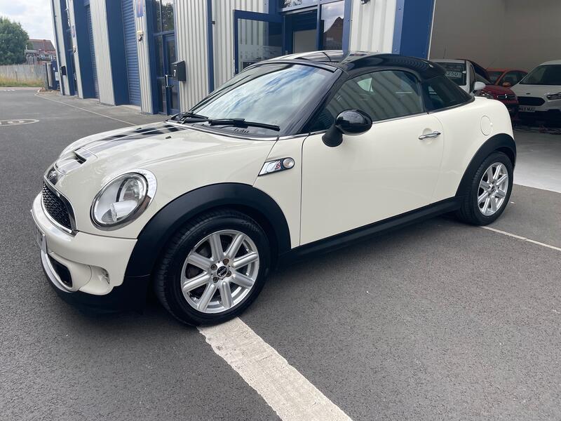 MINI COUPE 2.0 Cooper SD Coupe
